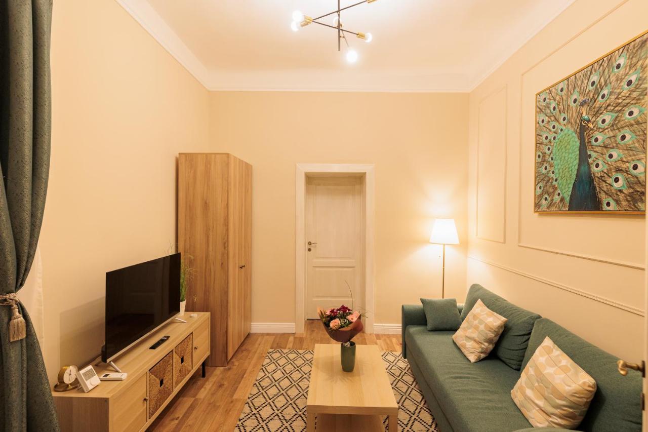 Cozy Apartment In The Historical City Center Timişoara Eksteriør billede