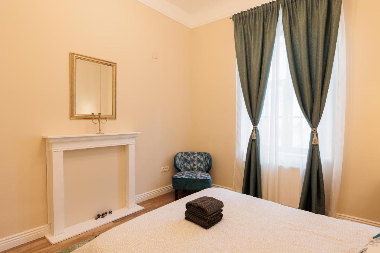 Cozy Apartment In The Historical City Center Timişoara Eksteriør billede